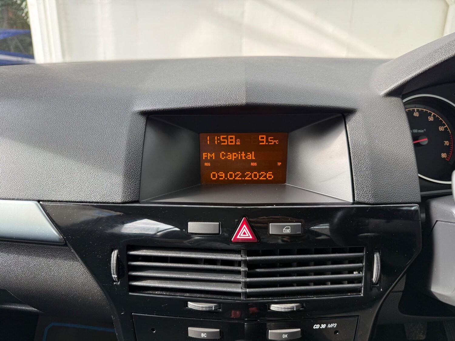 Used Vauxhall Astra for sale - 77495891: Photo 29