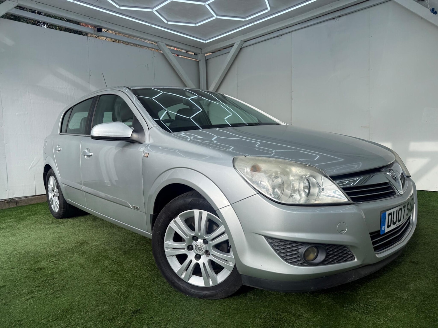 Used Vauxhall Astra for sale - 77495891: Photo 4