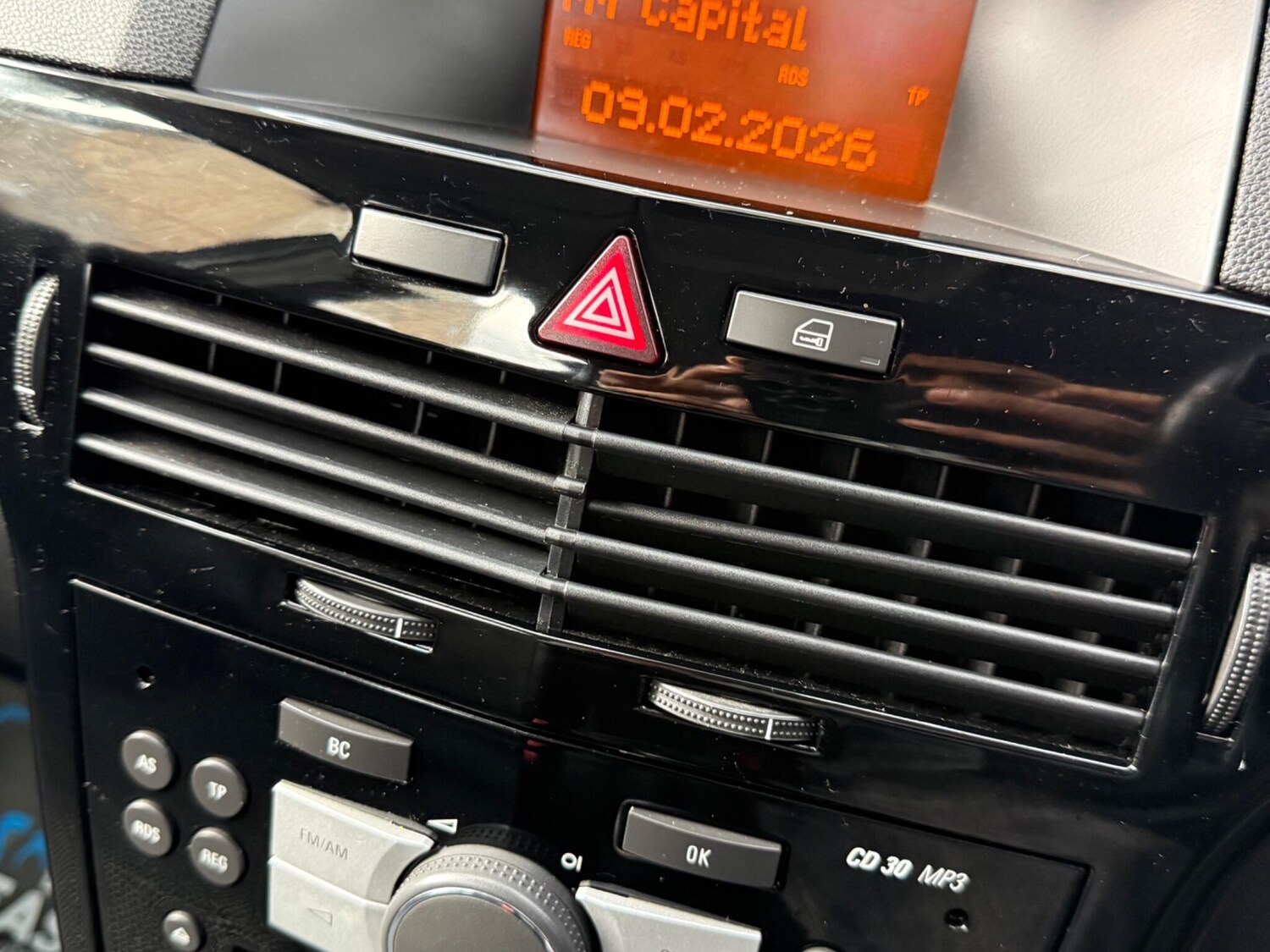 Used Vauxhall Astra for sale - 77495891: Photo 44