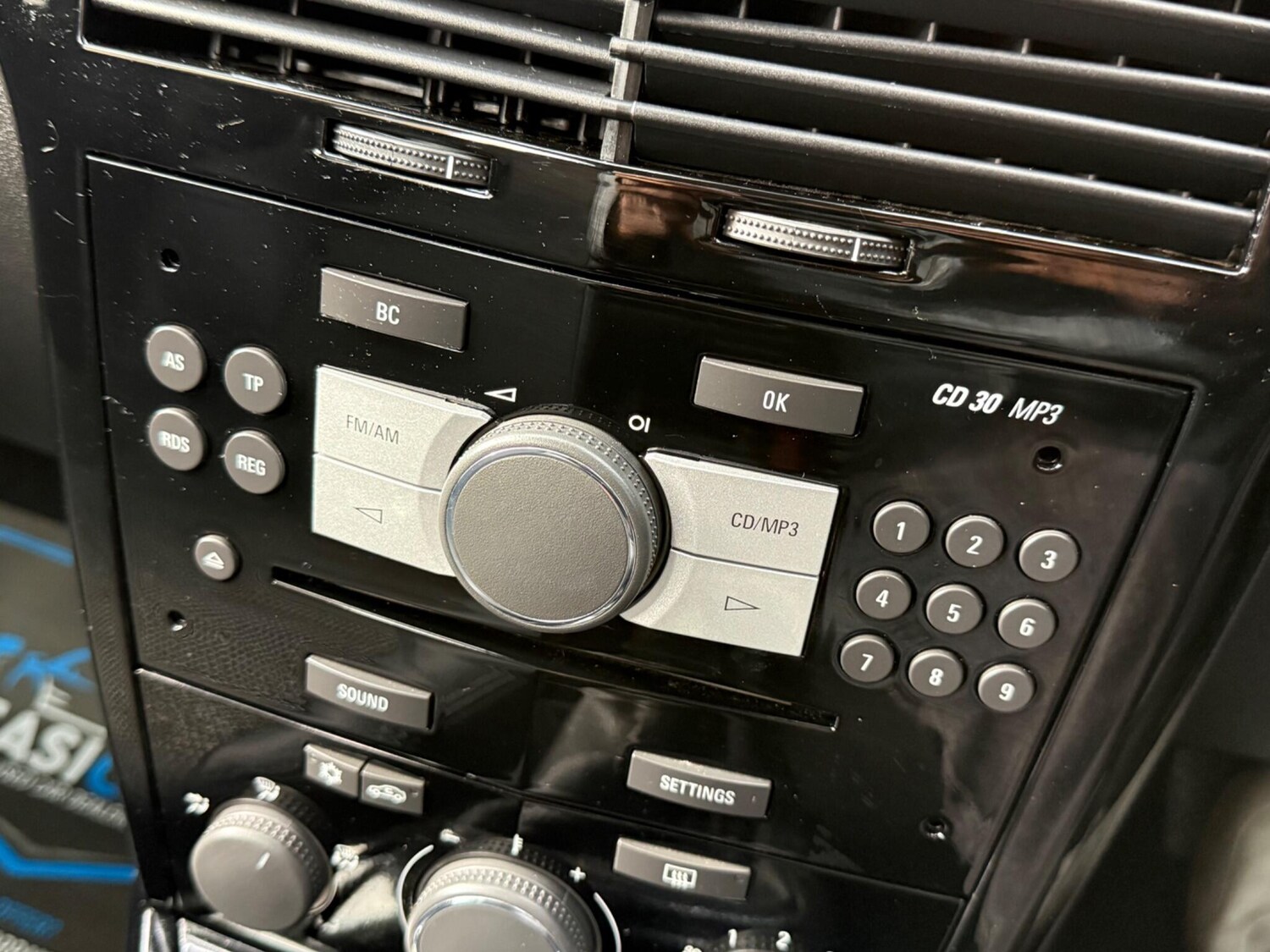 Used Vauxhall Astra for sale - 77495891: Photo 45