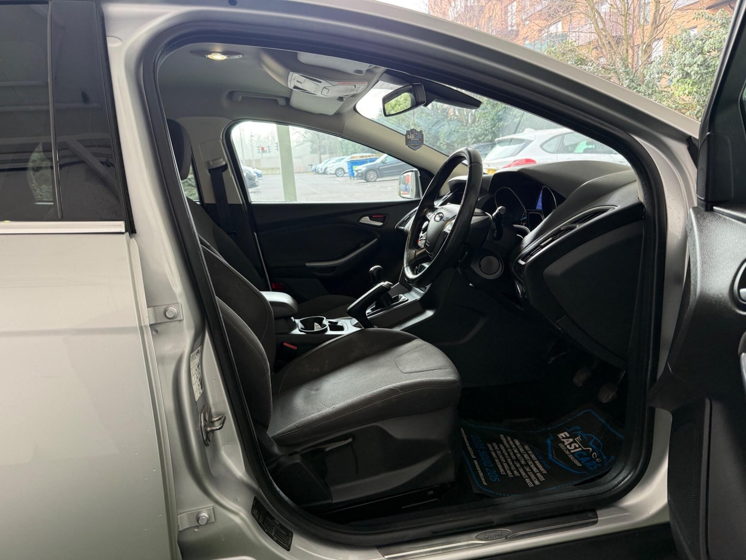 Used Ford Focus 2012 for sale - 77082083: Photo 14