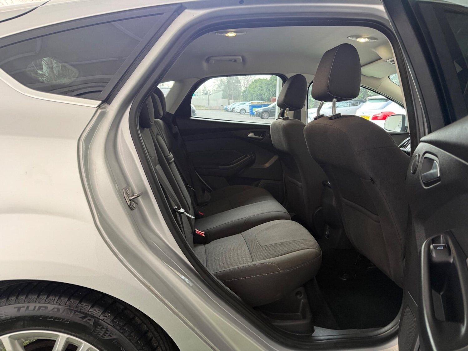 Used Ford Focus 2012 for sale - 77082083: Photo 18