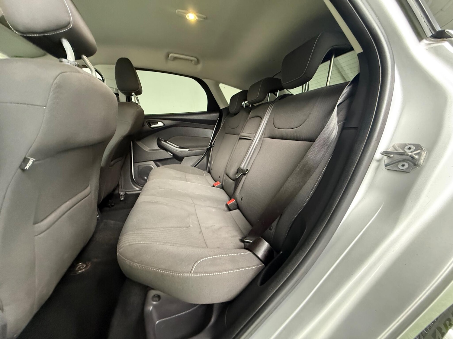 Used Ford Focus 2012 for sale - 77082083: Photo 24