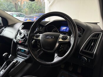 Used Ford Focus 2012 for sale - 77082083: Photo