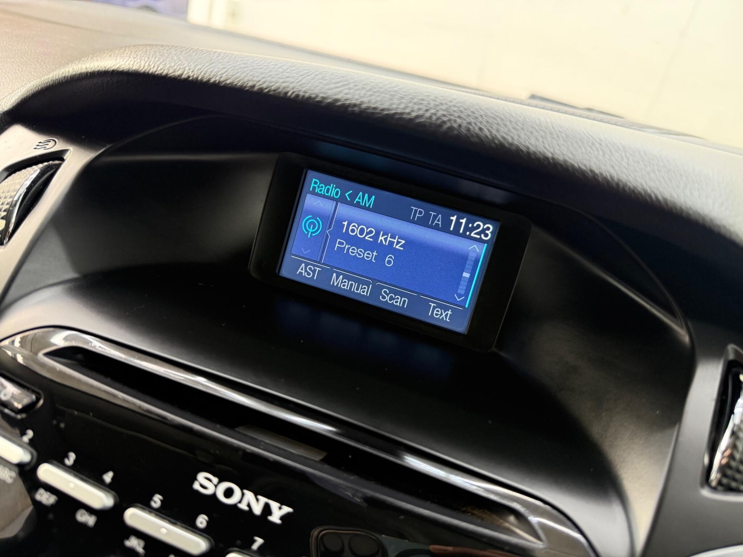 Used Ford Focus 2012 for sale - 77082083: Photo 43