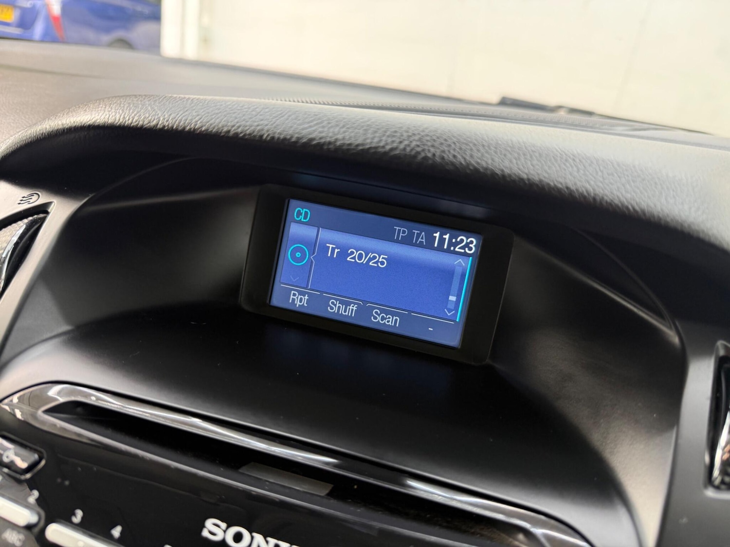 Used Ford Focus 2012 for sale - 77082083: Photo 44