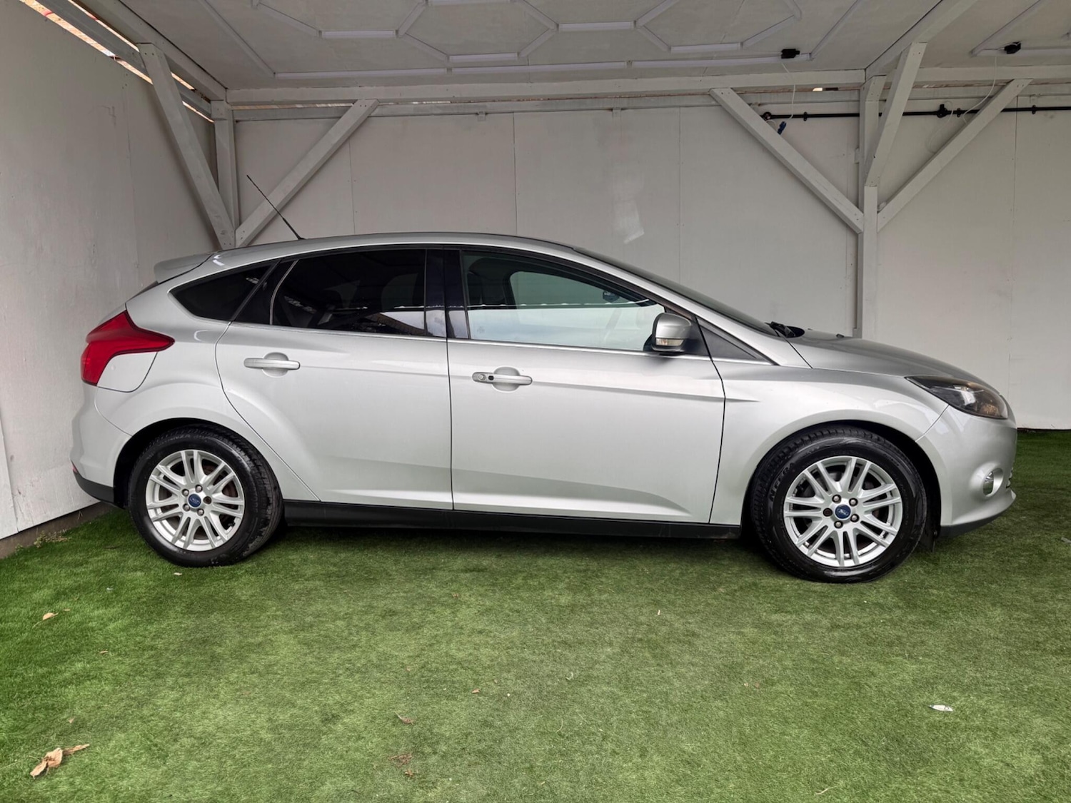 Used Ford Focus 2012 for sale - 77082083: Photo 5