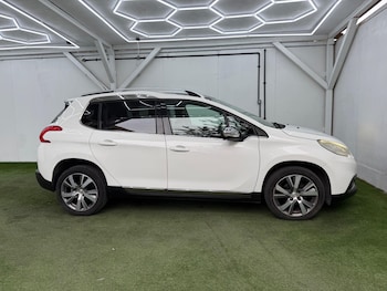Used Peugeot 2008 2014 for sale - 78914405: Photo
