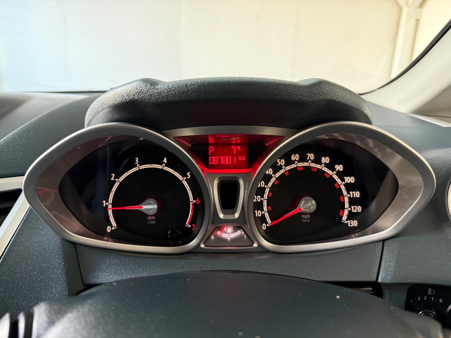 Used Ford Fiesta 2011 for sale - 77074908: Photo 30