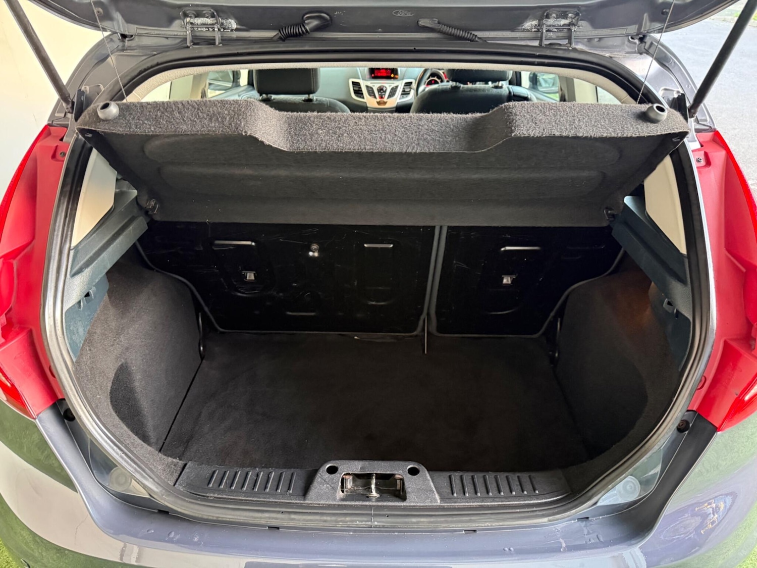 Used Ford Fiesta 2011 for sale - 77074908: Photo 8