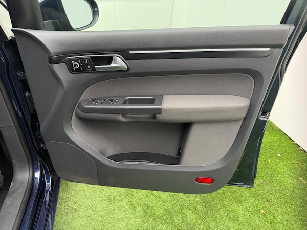 Used Volkswagen Touran 2024 for sale - 76238807: Photo 17
