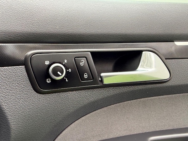 Used Volkswagen Touran 2024 for sale - 76238807: Photo 45