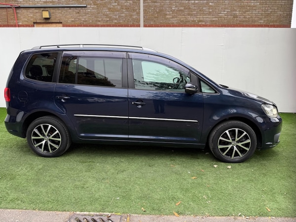 Used Volkswagen Touran 2024 for sale - 76238807: Photo 5