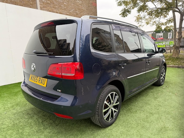 Used Volkswagen Touran 2024 for sale - 76238807: Photo 6