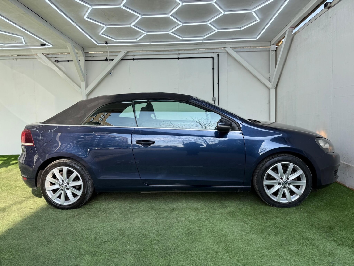 Used Volkswagen Golf for sale - 77737137: Photo 2