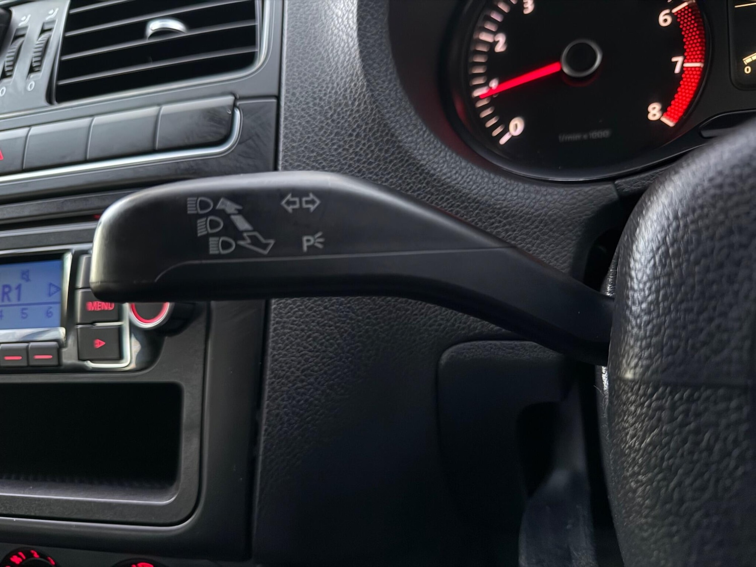 Used Volkswagen Polo 2011 for sale - 76377497: Photo 34