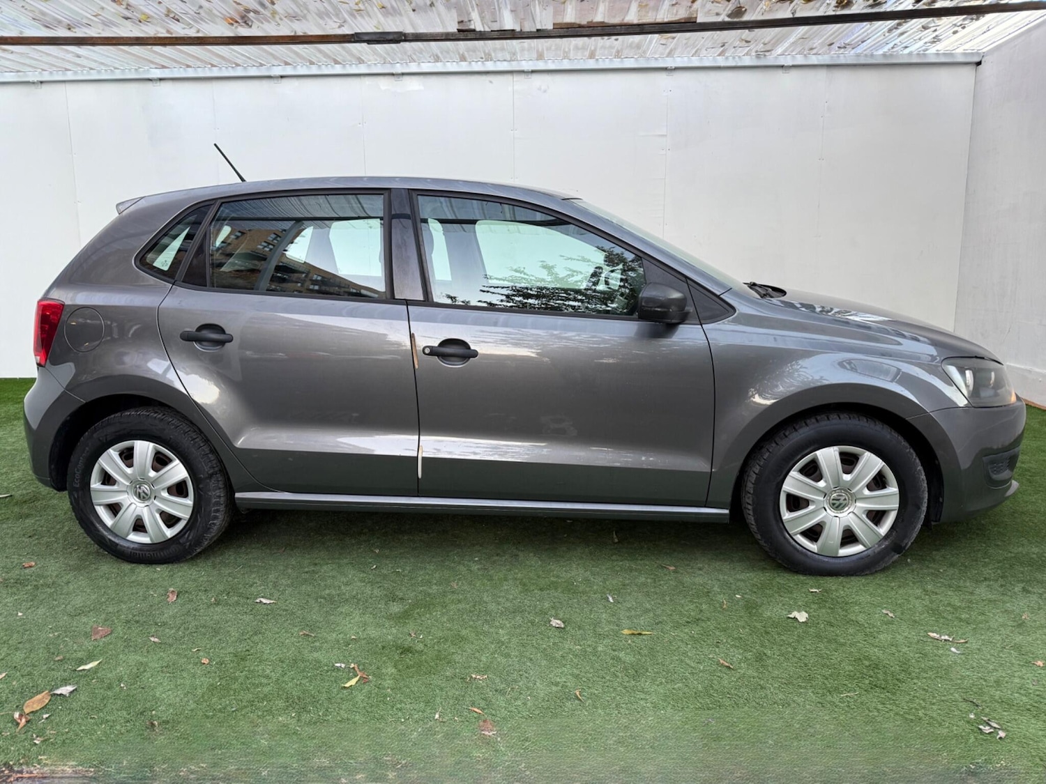 Used Volkswagen Polo 2011 for sale - 76377497: Photo 5