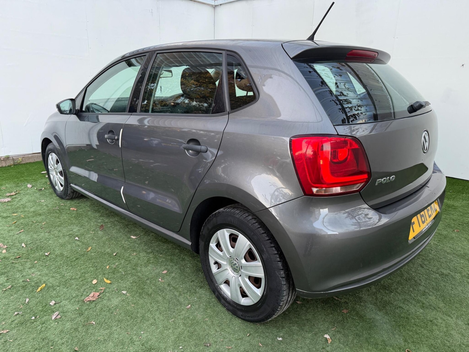 Used Volkswagen Polo 2011 for sale - 76377497: Photo 9