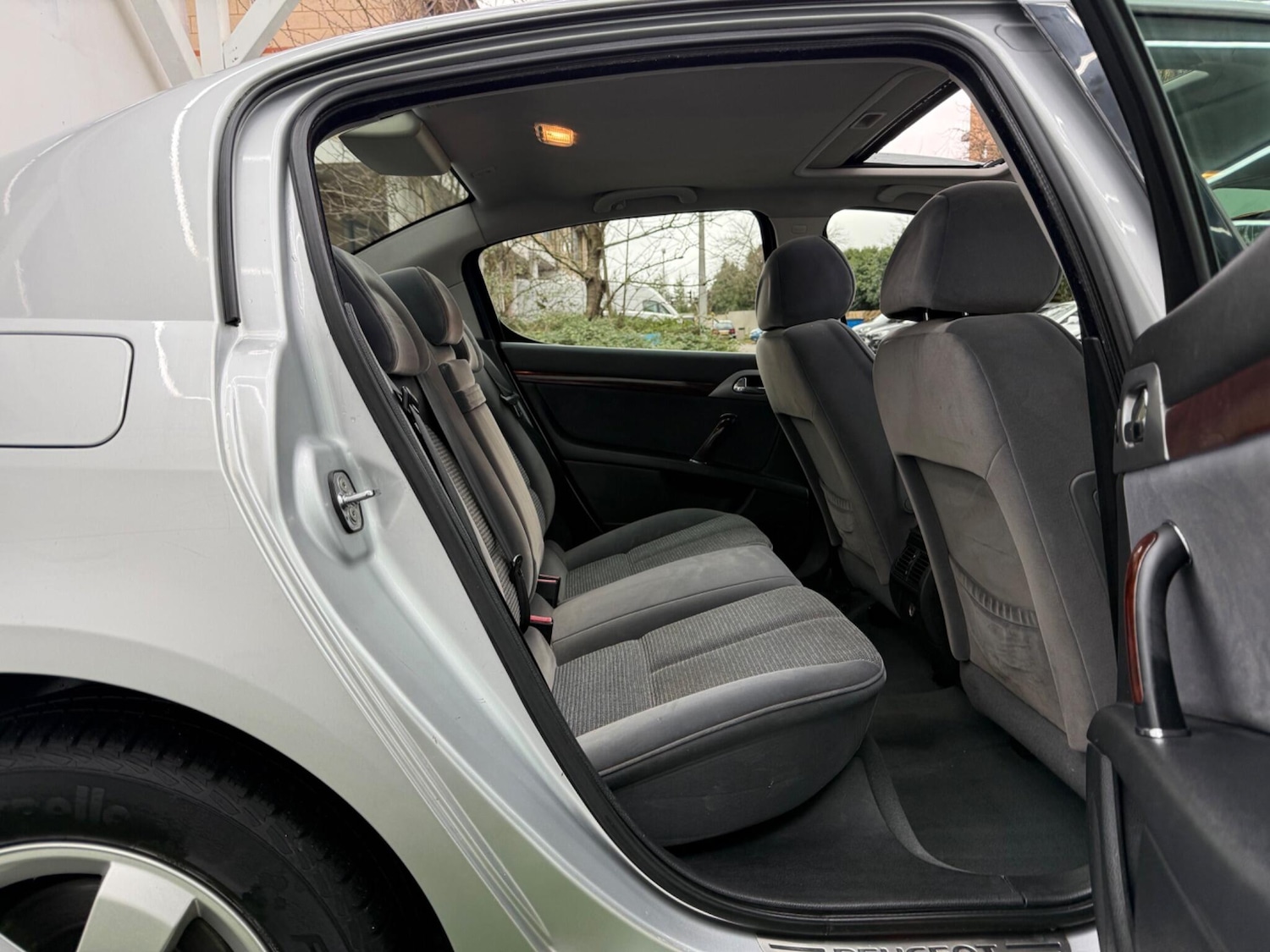 Used Peugeot 407 2009 for sale - 77537706: Photo 19