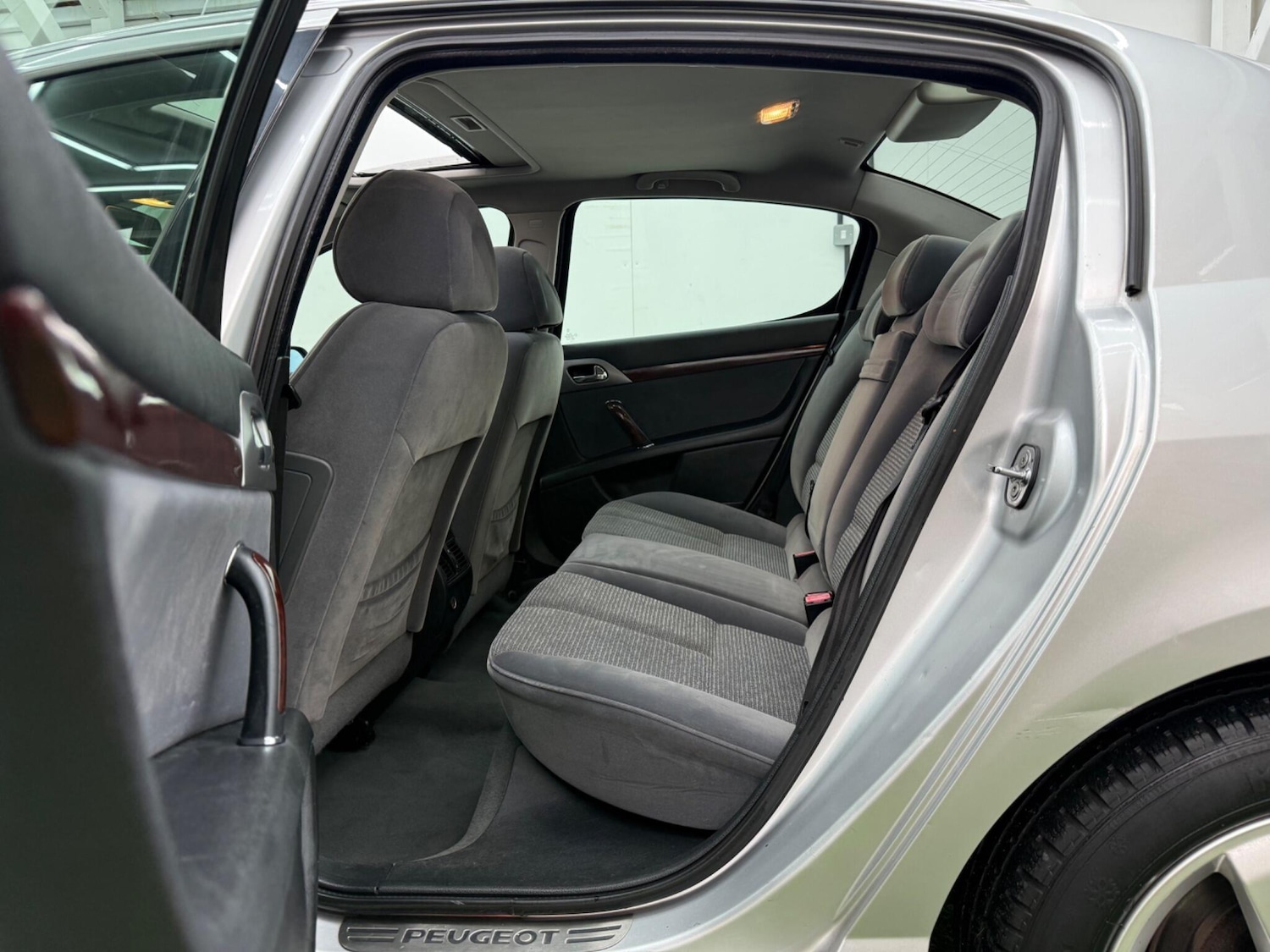 Used Peugeot 407 2009 for sale - 77537706: Photo 23