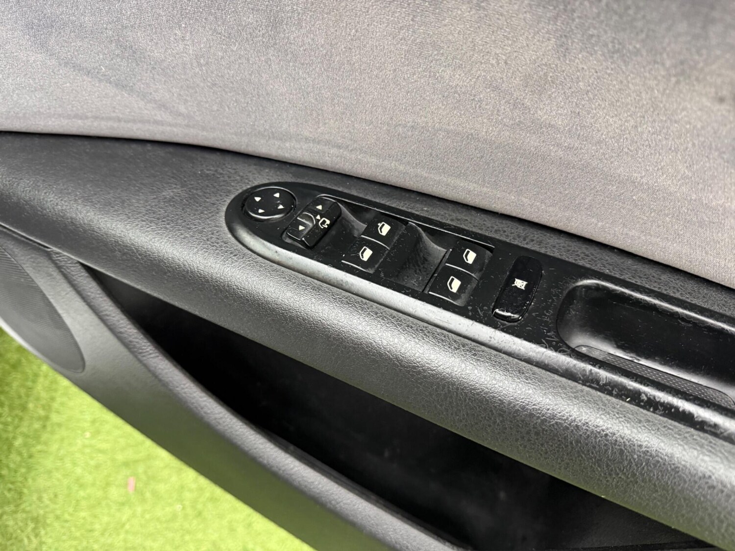 Used Peugeot 407 2009 for sale - 77537706: Photo 40