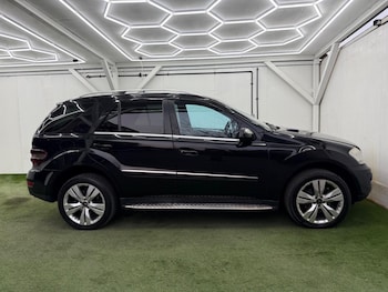 Used Mercedes-Benz M Class 2008 for sale - 77978016: Photo