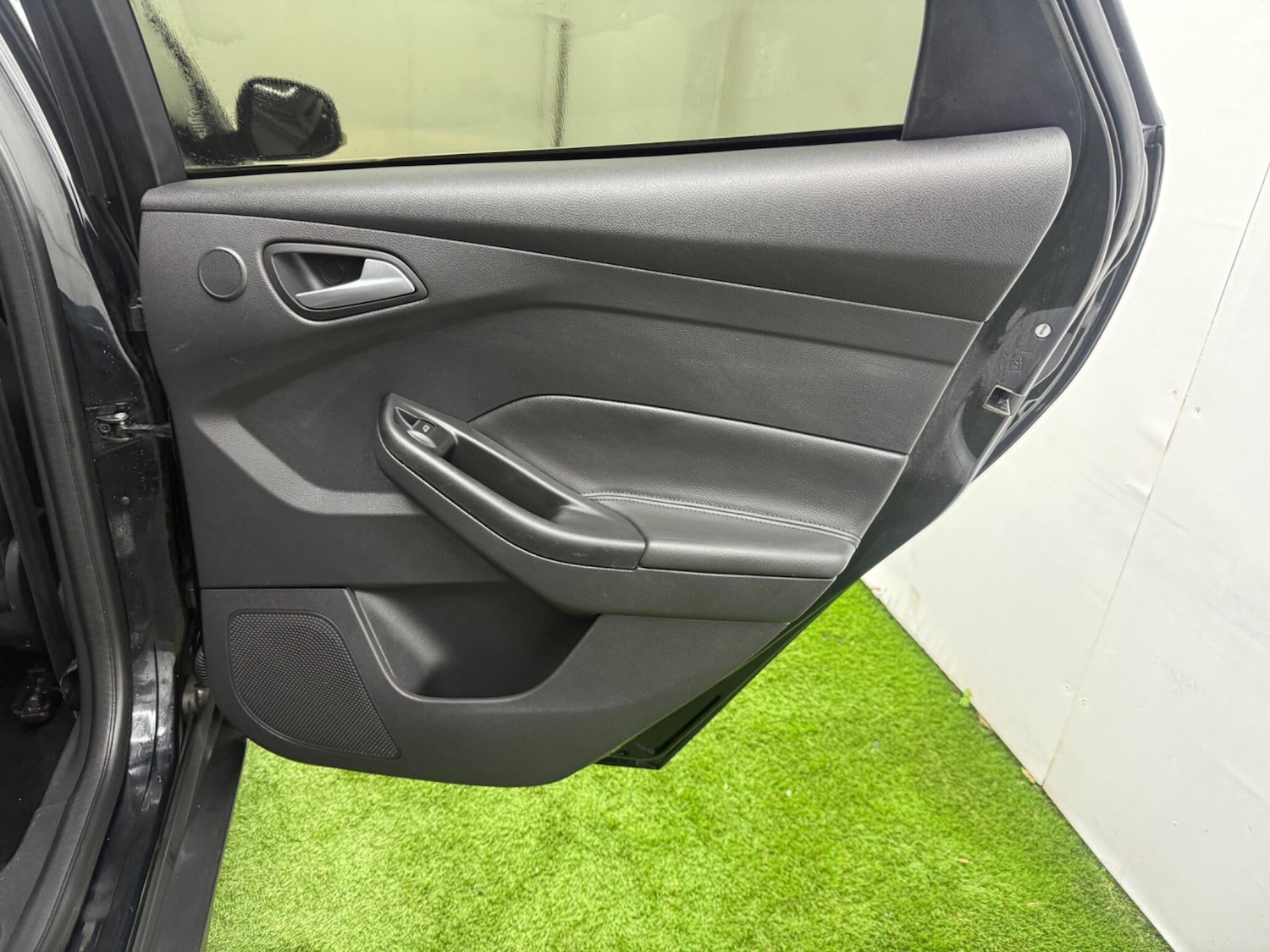 Used Ford Focus 2012 for sale - 77291206: Photo 20