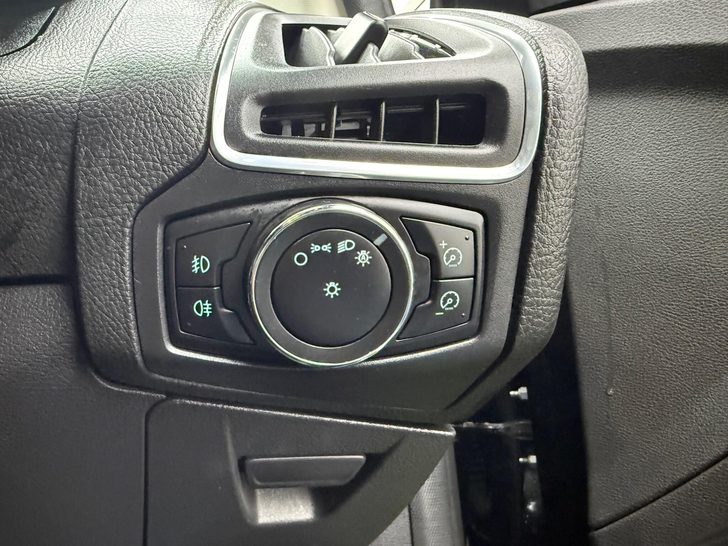 Used Ford Focus 2012 for sale - 77291206: Photo 41