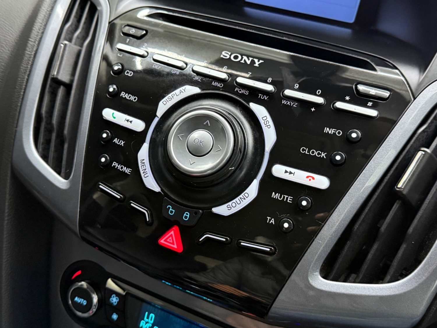 Used Ford Focus 2012 for sale - 77291206: Photo 49