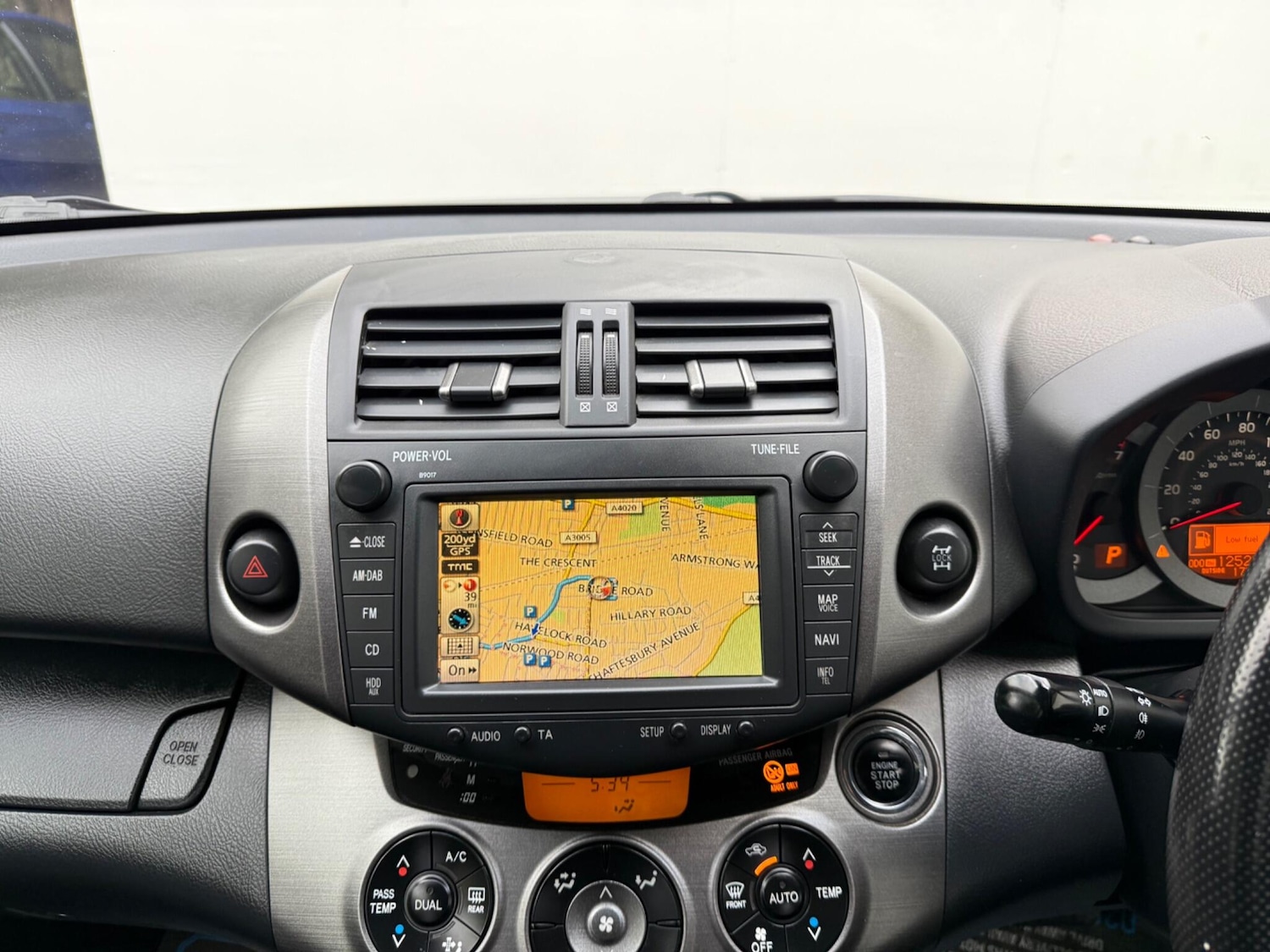 Vehicle 29
