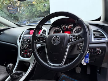 Used Vauxhall Astra GTC 2014 for sale - 76136158: Photo