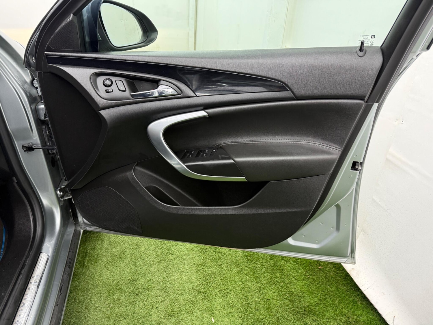 Used Vauxhall Insignia 2014 for sale - 77305738: Photo 17