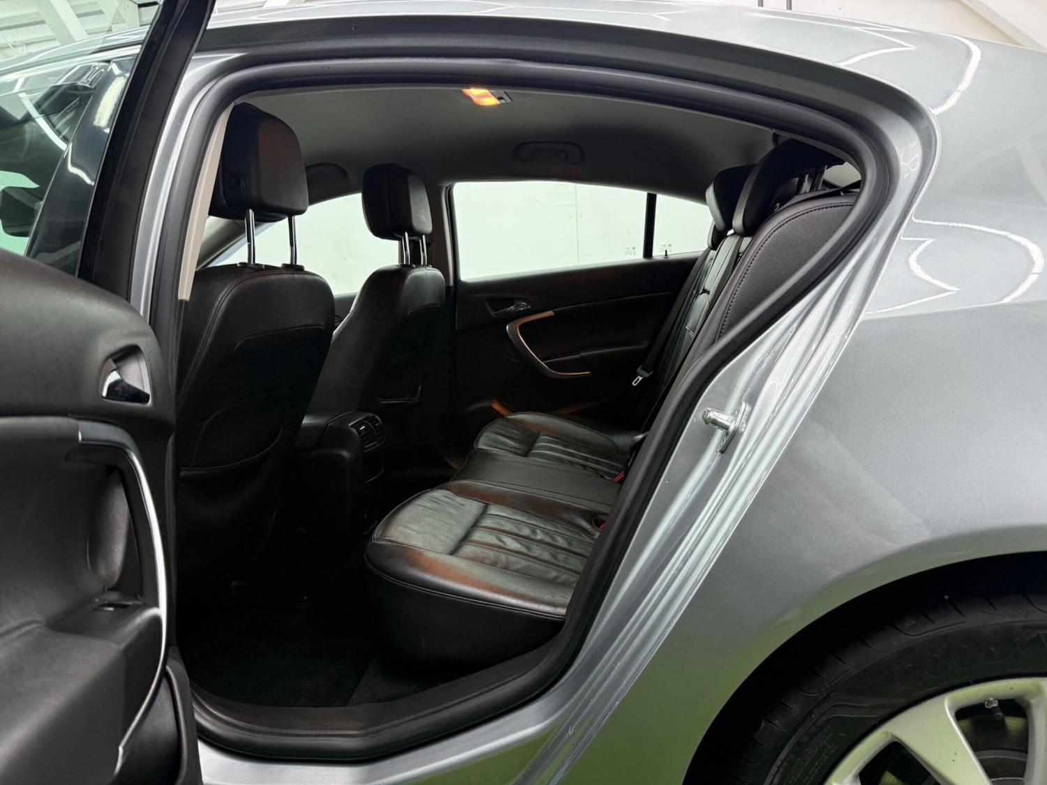 Used Vauxhall Insignia 2014 for sale - 77305738: Photo 22