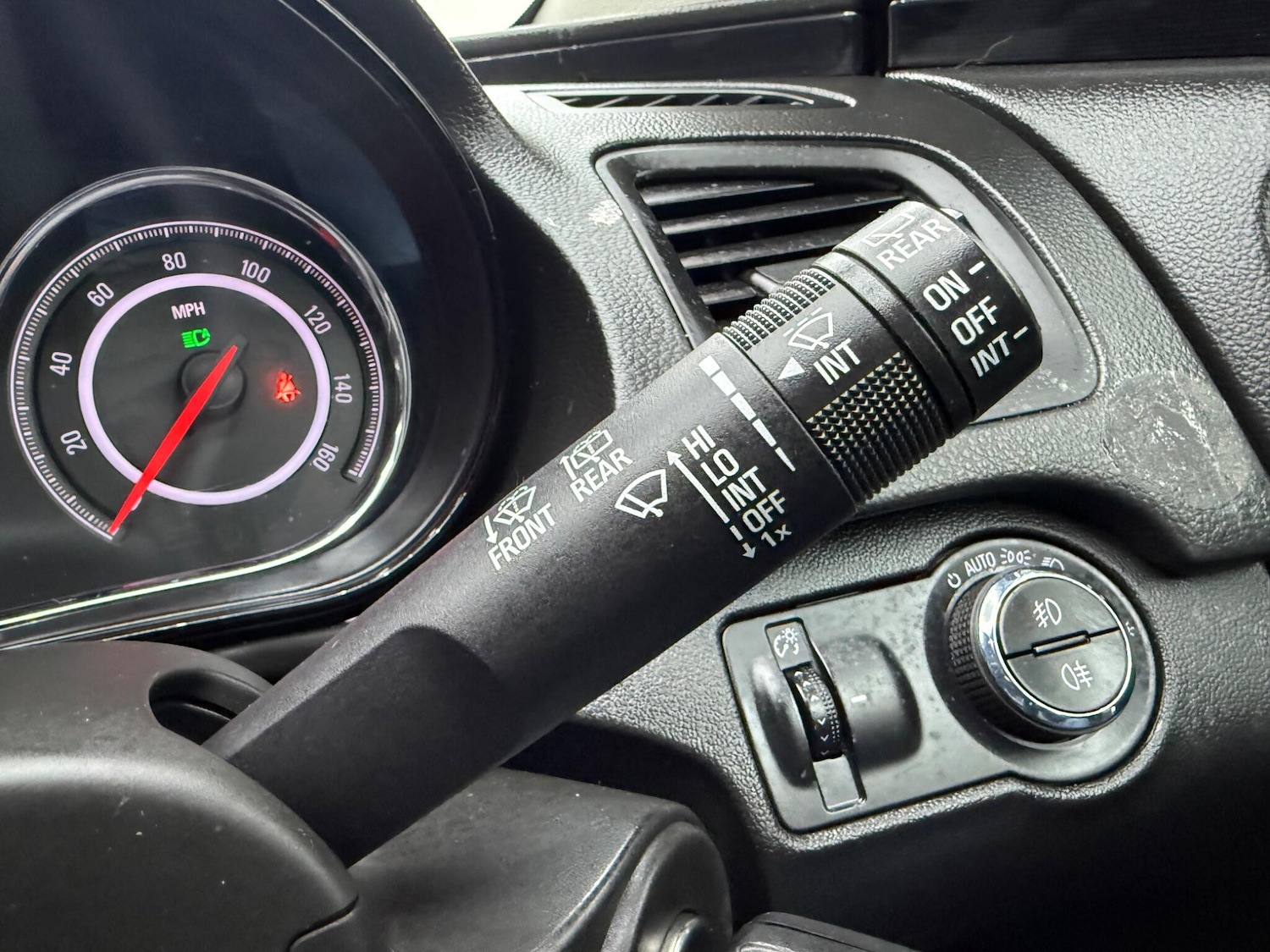 Used Vauxhall Insignia 2014 for sale - 77305738: Photo 38