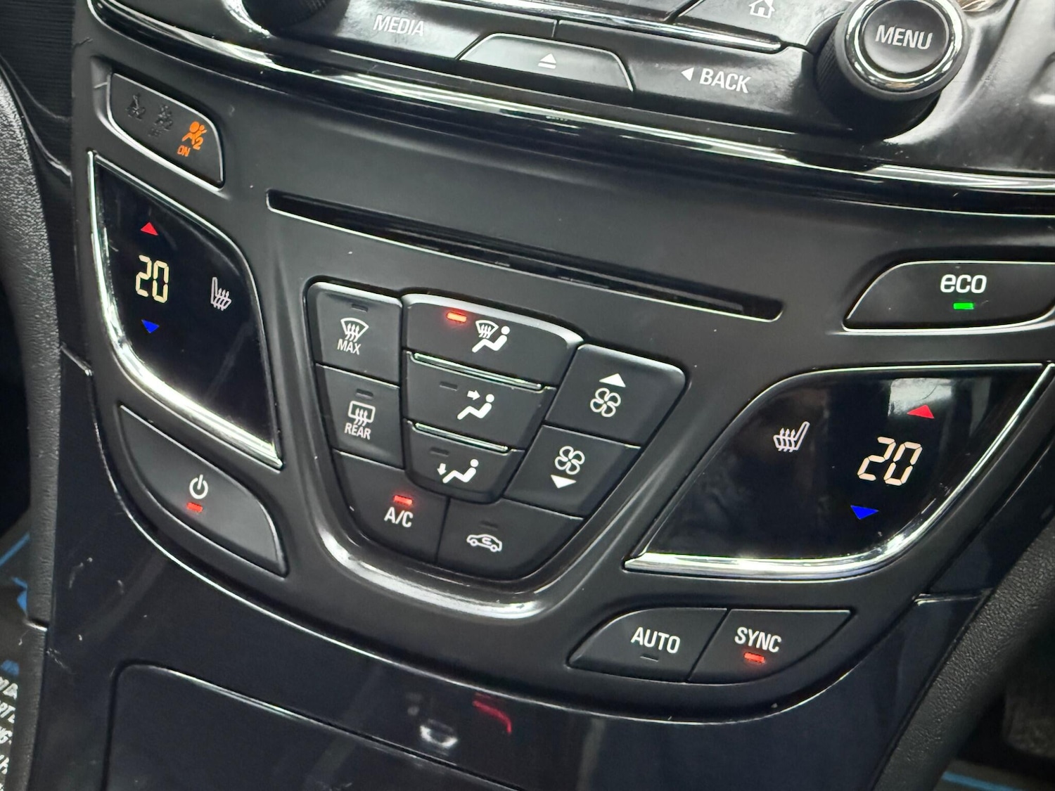 Used Vauxhall Insignia 2014 for sale - 77305738: Photo 51