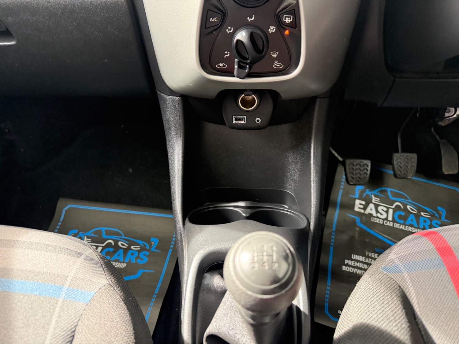 Used Peugeot 108 2014 for sale - 77882843: Photo 27