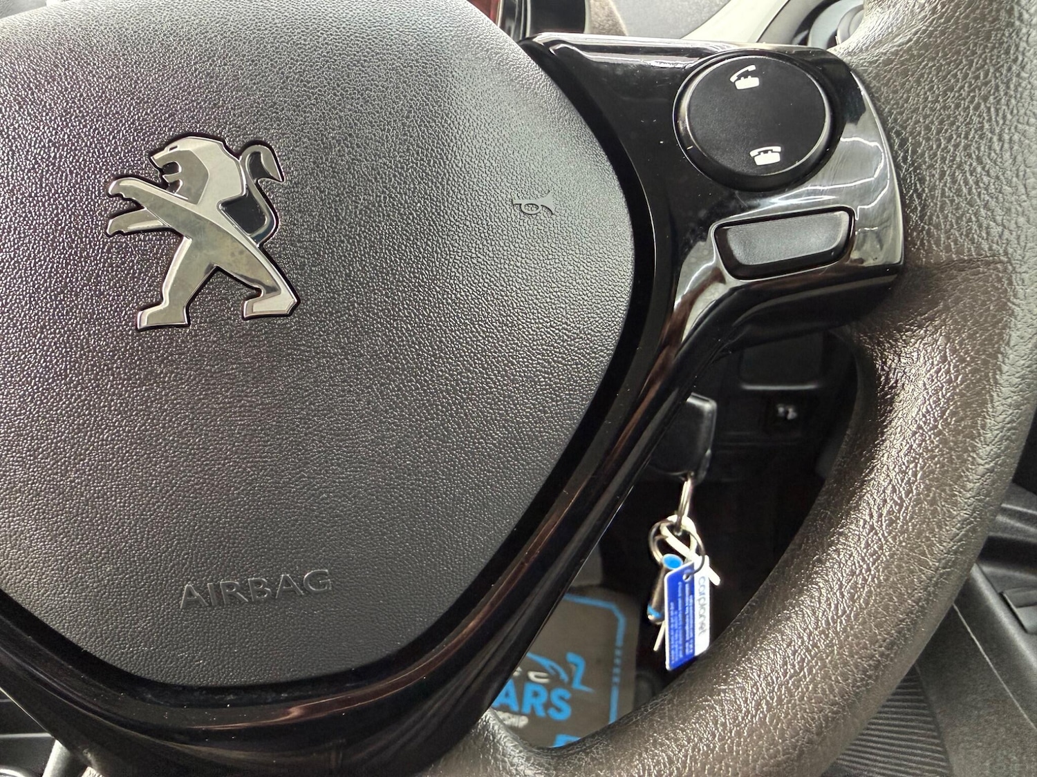 Used Peugeot 108 2014 for sale - 77882843: Photo 32