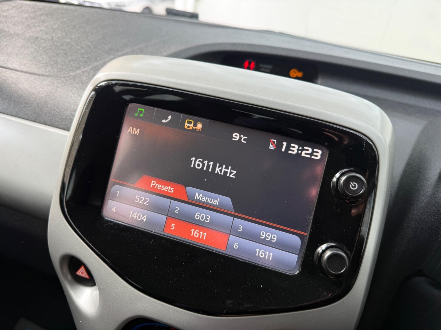 Used Peugeot 108 2014 for sale - 77882843: Photo 40