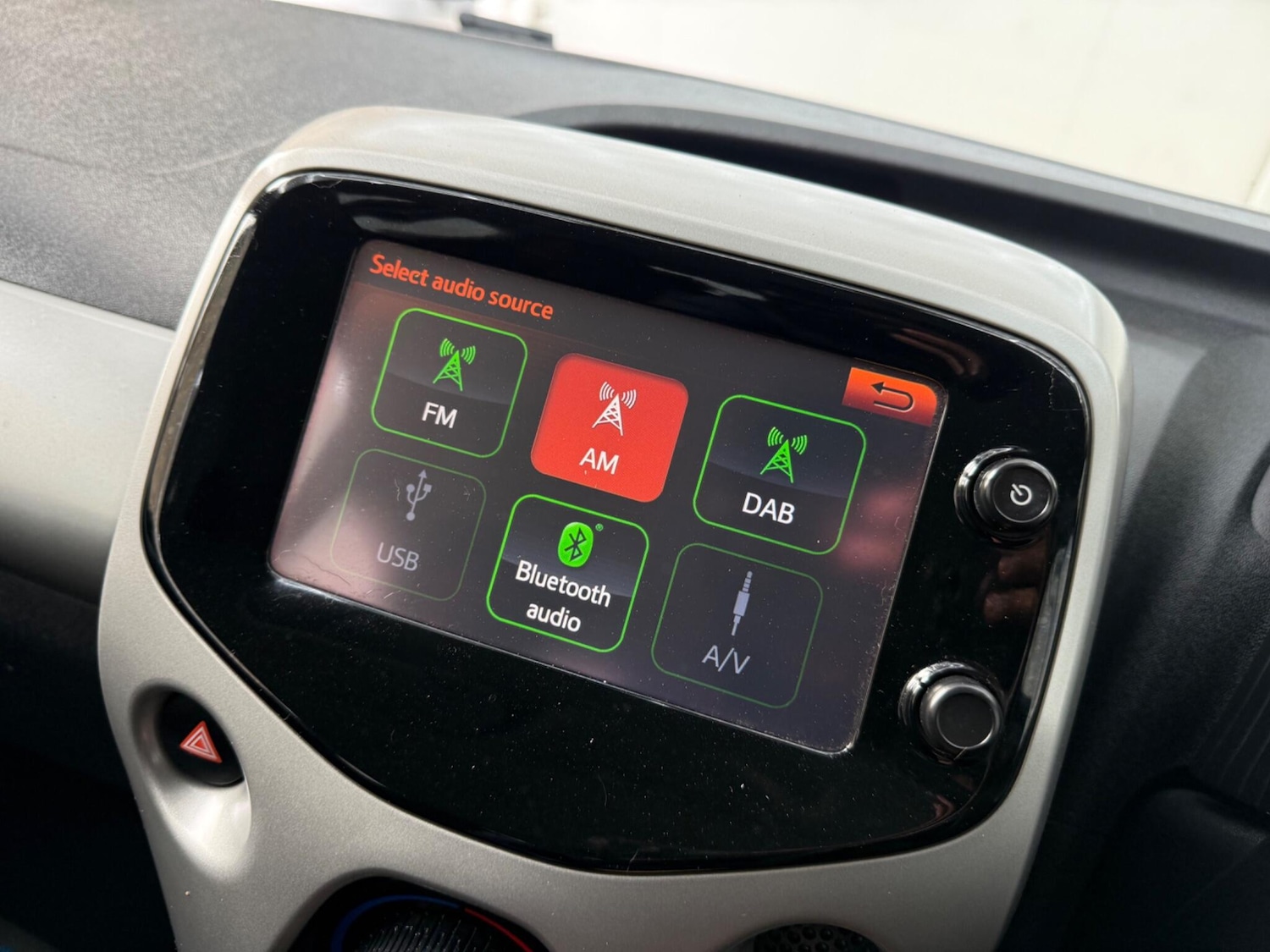 Used Peugeot 108 2014 for sale - 77882843: Photo 46