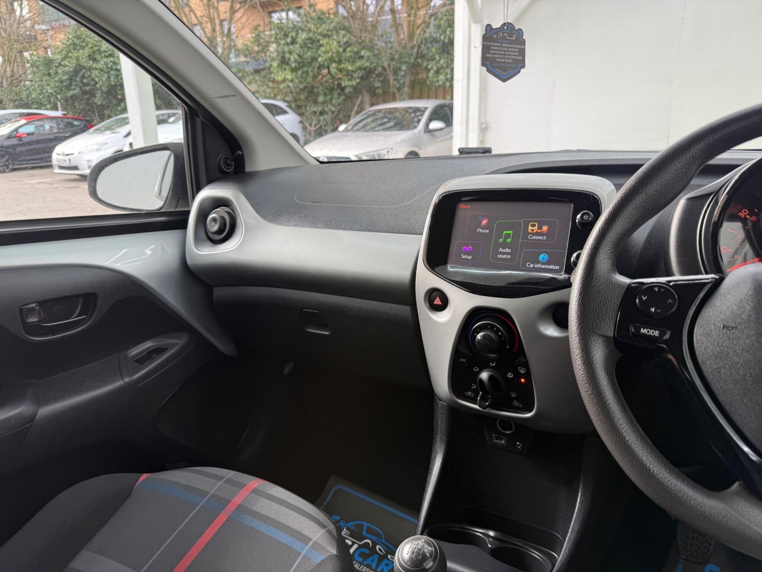 Used Peugeot 108 2014 for sale - 77882843: Photo 51