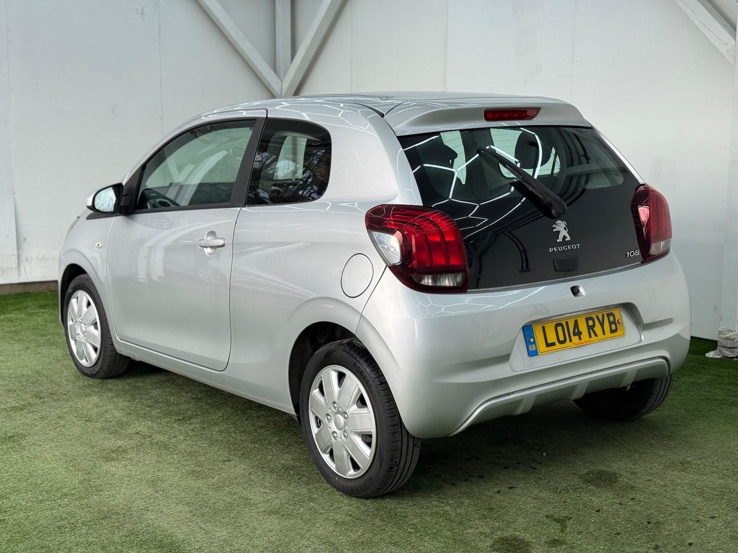 Used Peugeot 108 2014 for sale - 77882843: Photo 9
