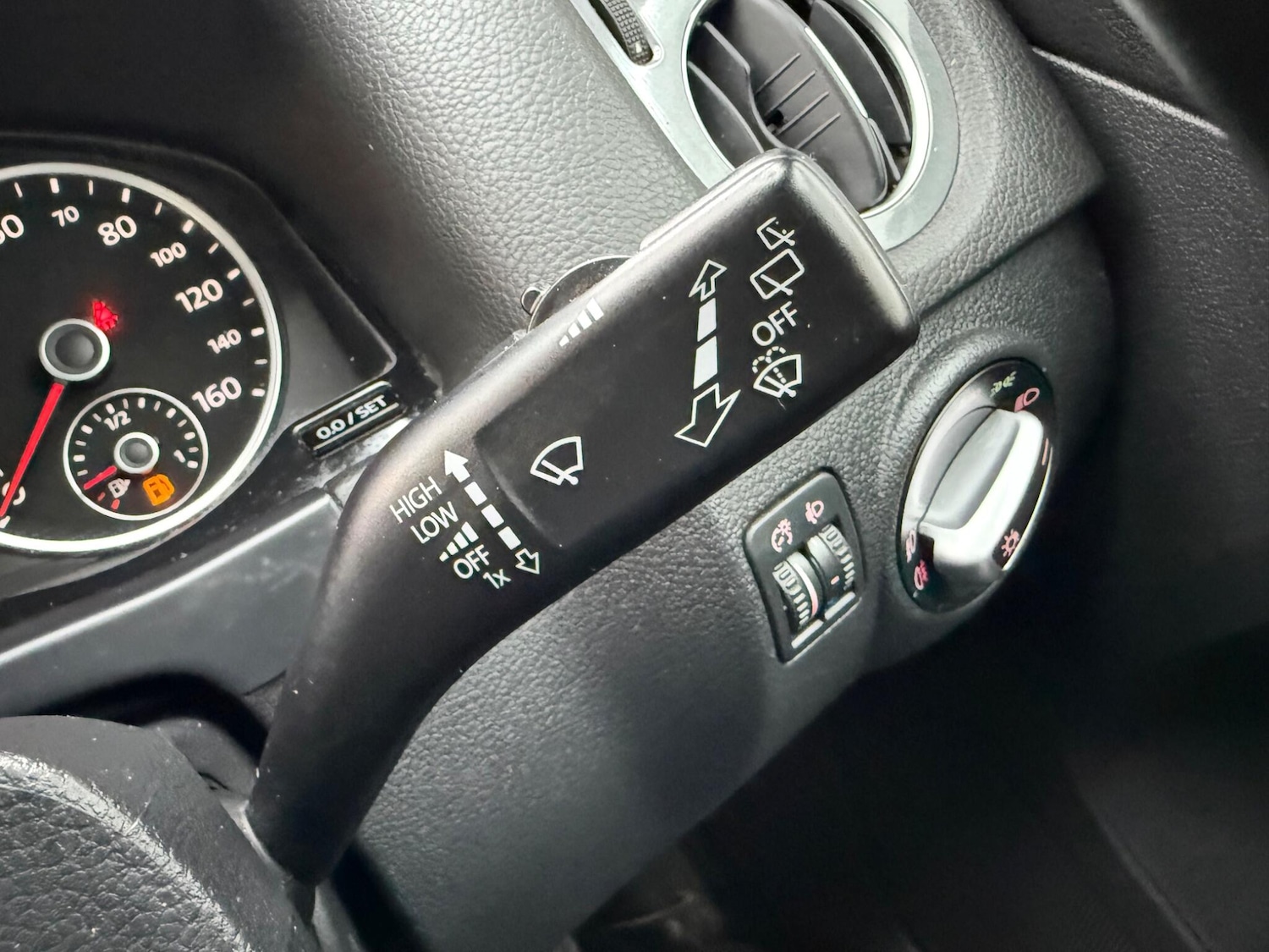 Used Volkswagen Tiguan for sale - 77684194: Photo 36