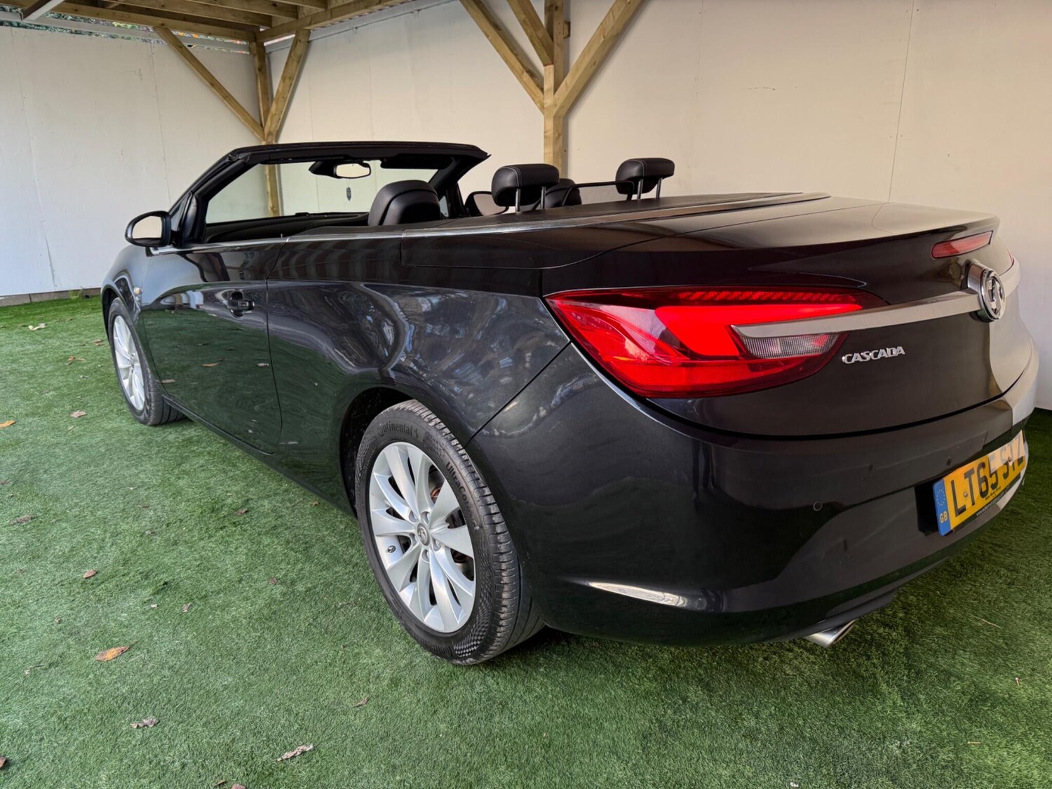 Used Vauxhall Cascada 2015 for sale - 76689792: Photo 16