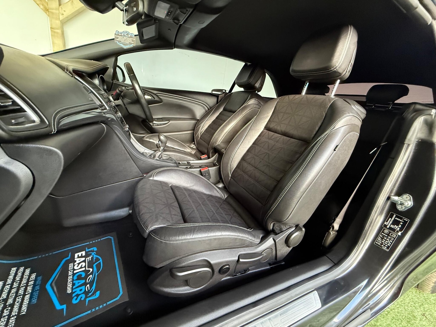 Used Vauxhall Cascada 2015 for sale - 76689792: Photo 24