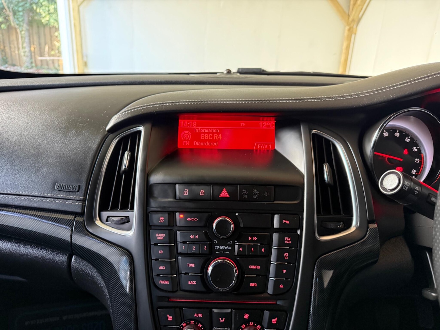 Used Vauxhall Cascada 2015 for sale - 76689792: Photo 29