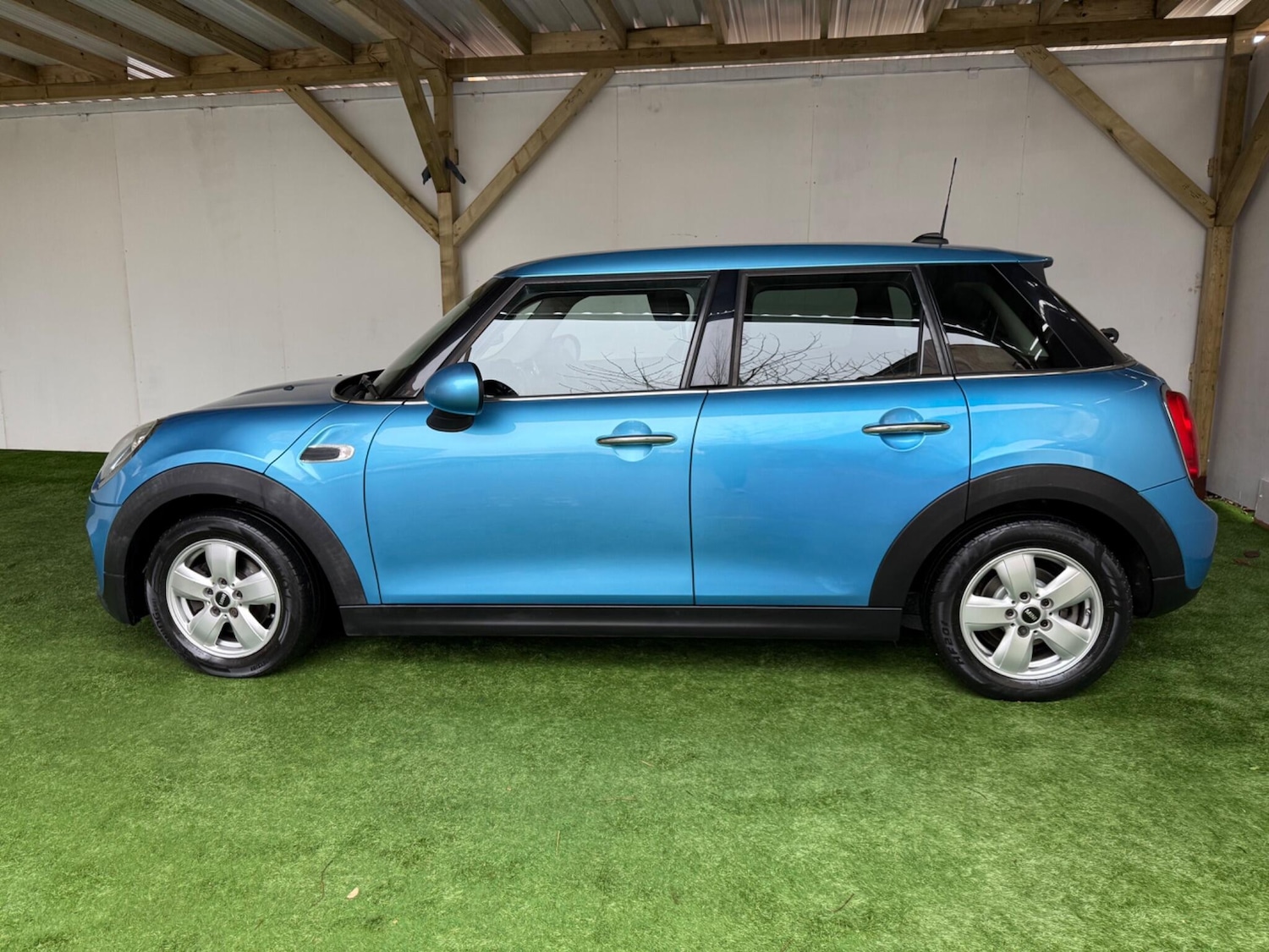 Used MINI Hatch 2015 for sale - 76596959: Photo 10
