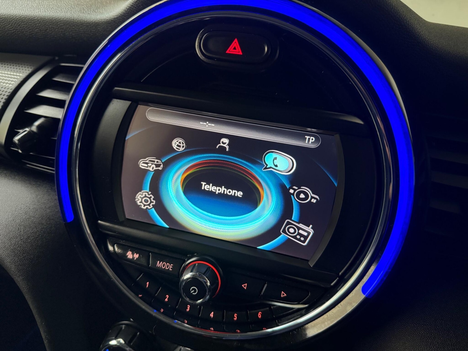 Used MINI Hatch 2015 for sale - 76596959: Photo 42