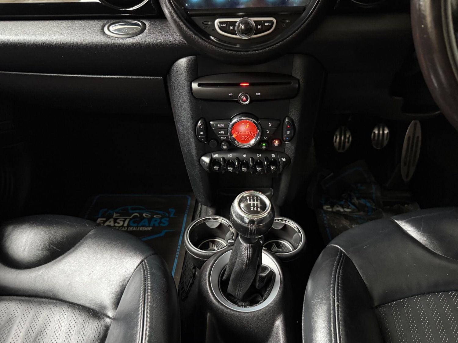 Used MINI Hatch 2011 for sale - 76752765: Photo 27