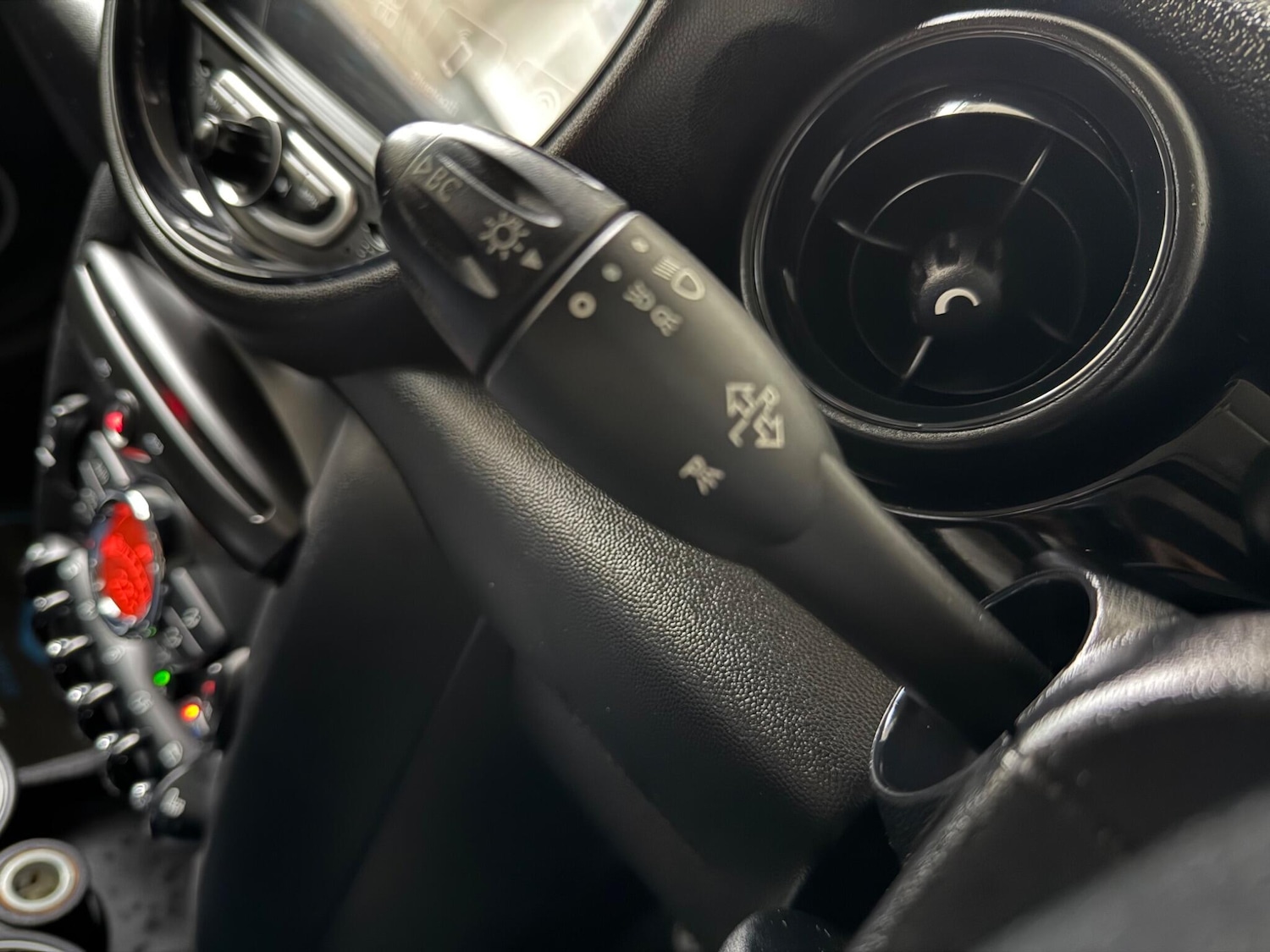 Used MINI Hatch 2011 for sale - 76752765: Photo 33