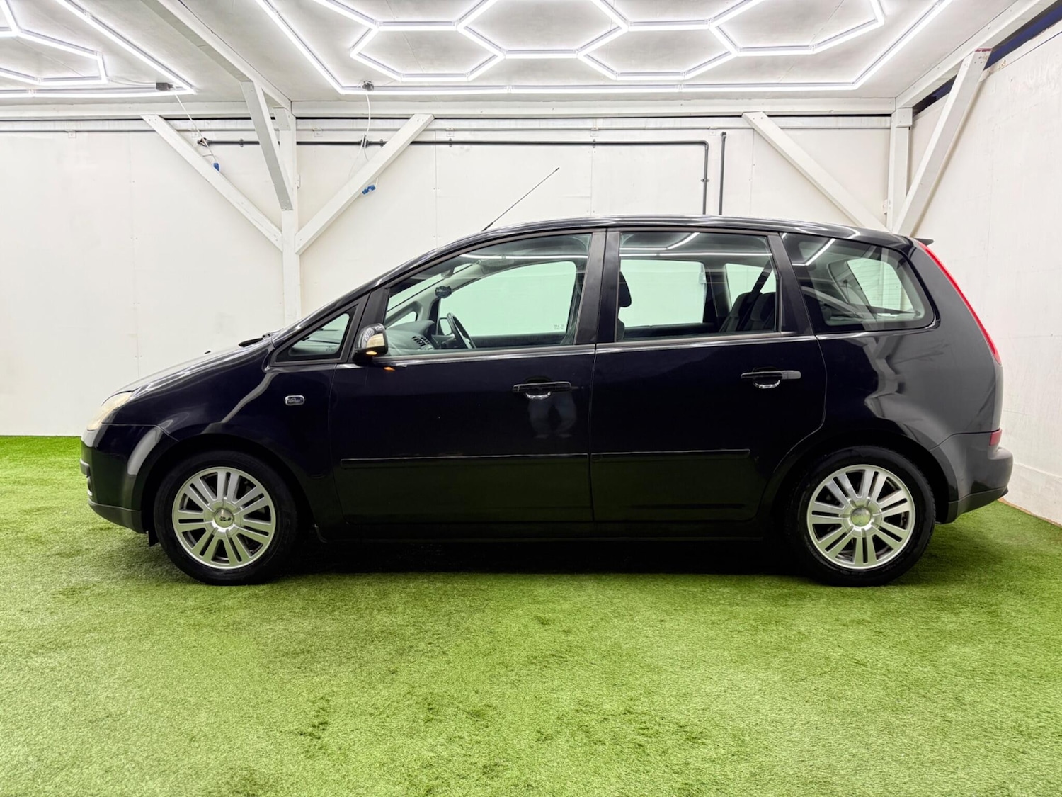 Used Ford Focus C-Max 2006 for sale - 77237659: Photo 10